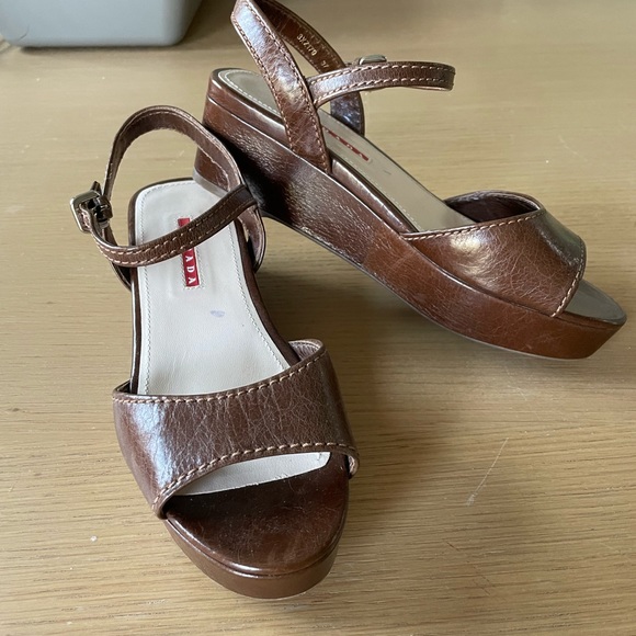PRADA BROWN WEDGE SANDALS SIZE 37 - Picture 12 of 16